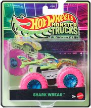 HOT WHEELS: MONSTER TRUCKS GLOW IN THE DARK - SHARK WREAK VEHICLE