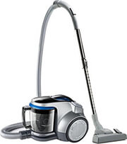 ΗΛΕΚΤΡΙΚΗ ΣΚΟΥΠΑ700W BLACK &amp; DECKER BXVML700E