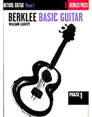 BERKLEE PRESS BERKLEE BASIC GUITAR-PHASE 1-LEAVITT WILLIAM