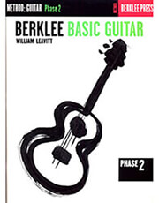 HAL LEONARD BERKLEE BASIC GUITAR-PHASE 2-LEAVITT WILLIAM